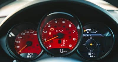 Porsche 718 Cayman 4 dashboard